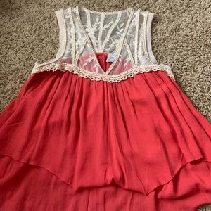 Sleeveless Embroidered Blouse